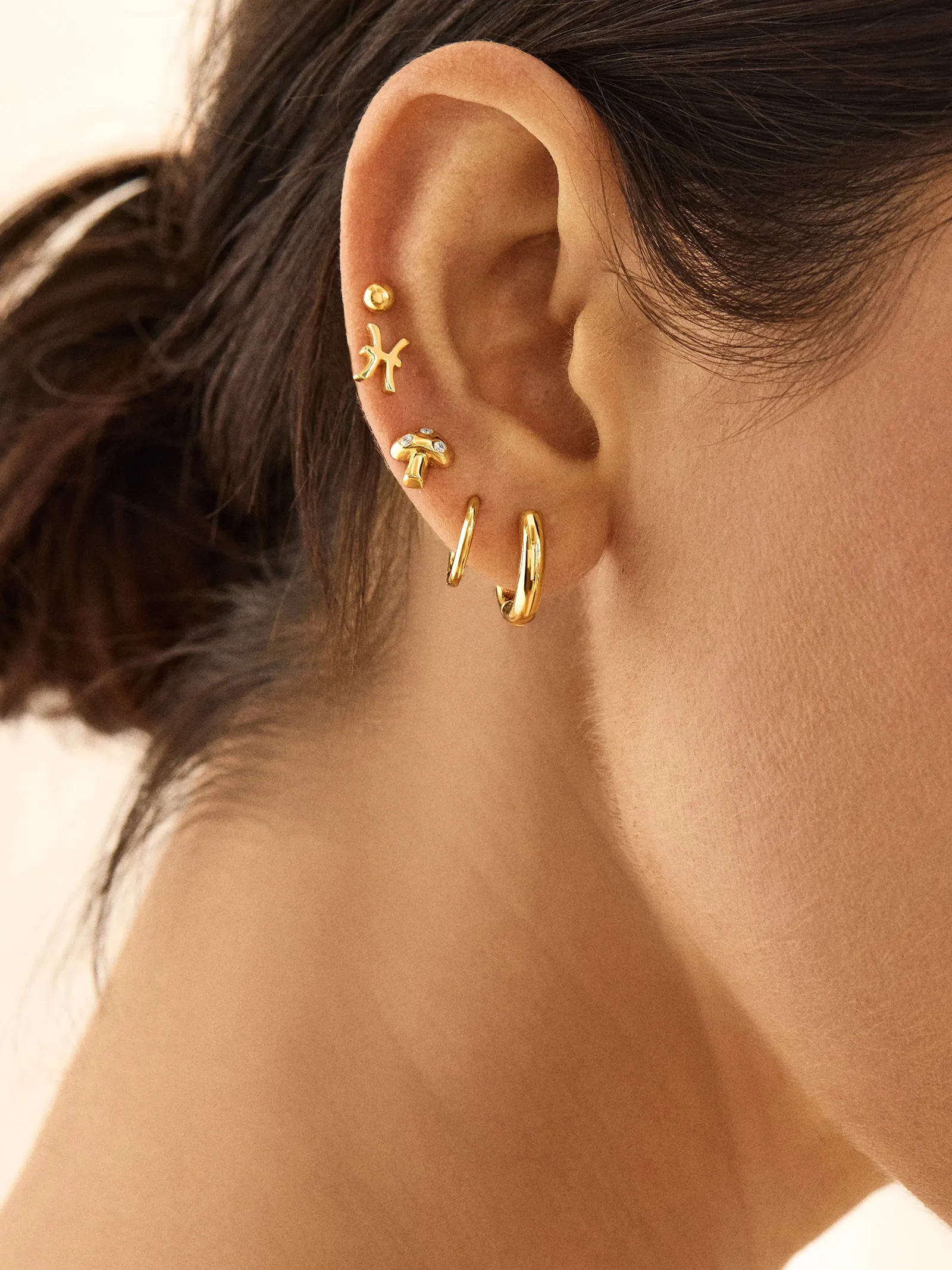 18K Gold Mushroom Earrings - Gold