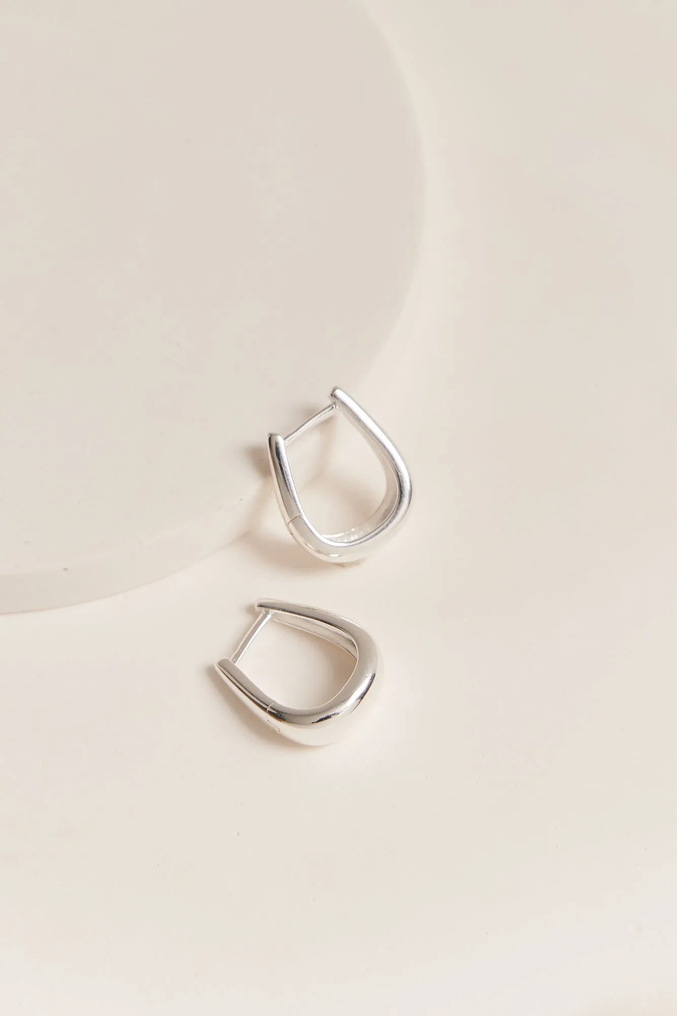 Ada Hoop Earrings Silver