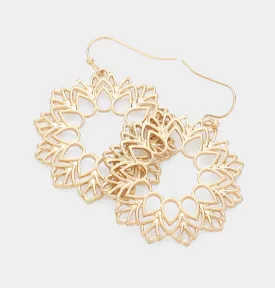 Brushed Metal Filigree Geometric Flower Dangle Earrings (2 Colors)