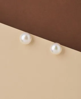 Classy White Pearl Stud Earring