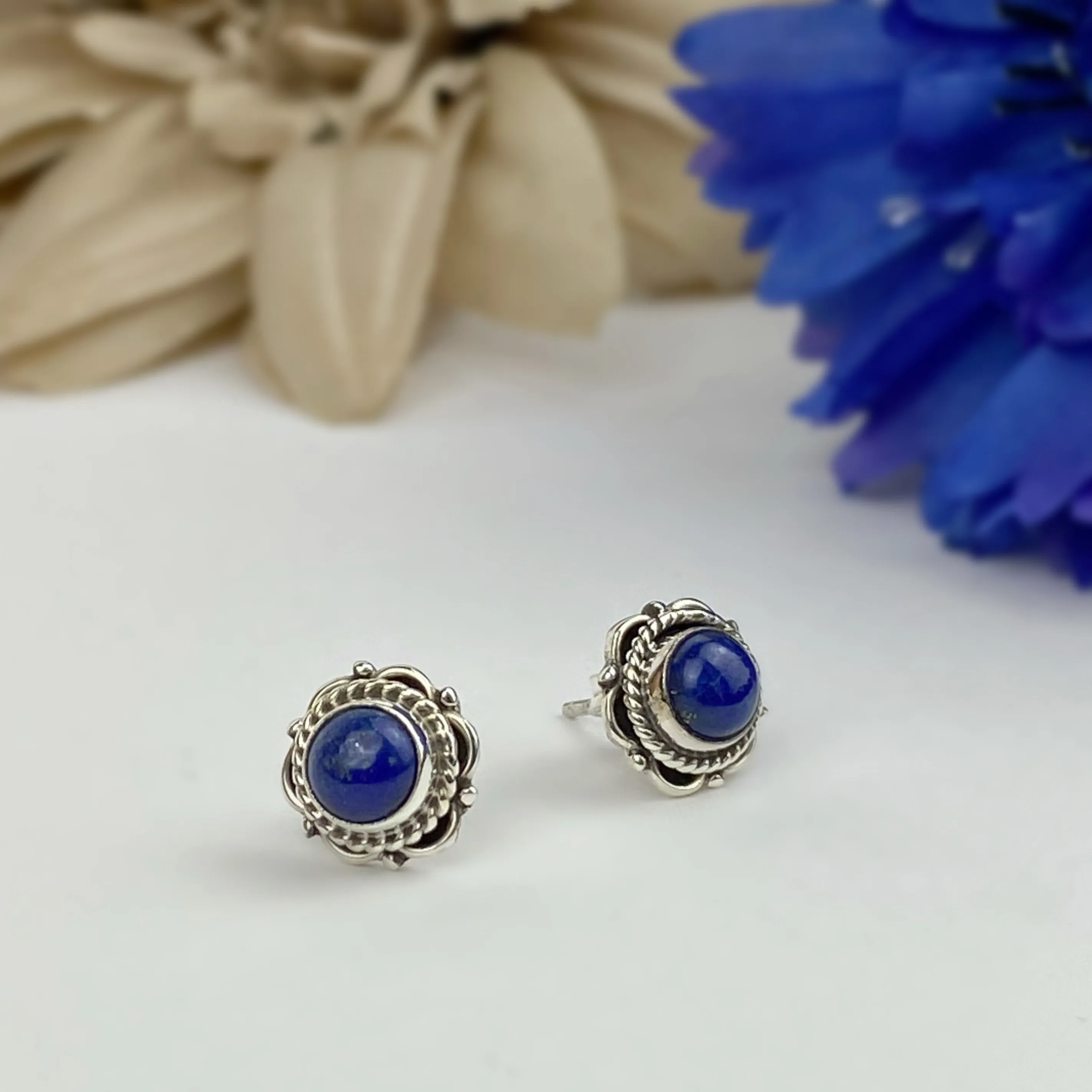 Danna Stud Earrings - VE305