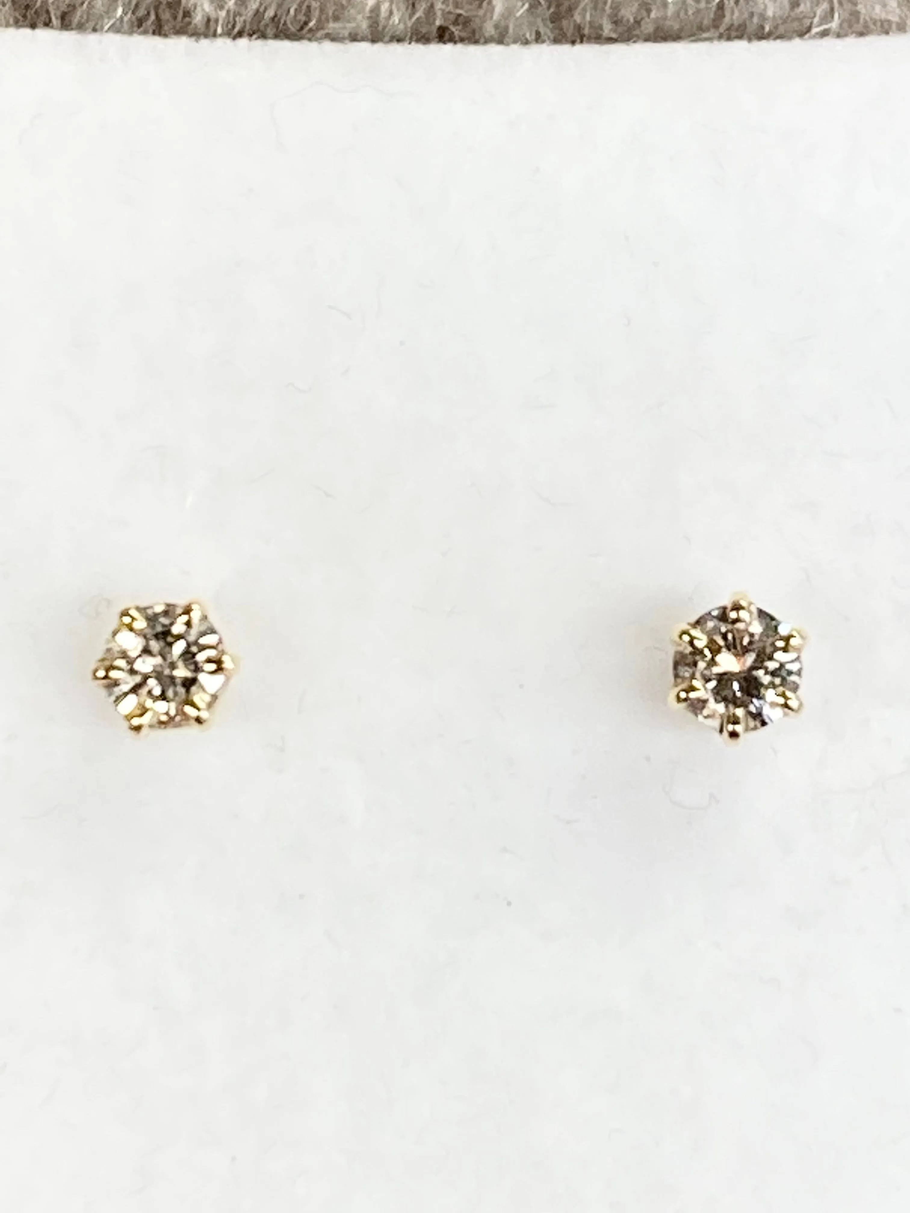 Half Carat Diamond Gold Earrings