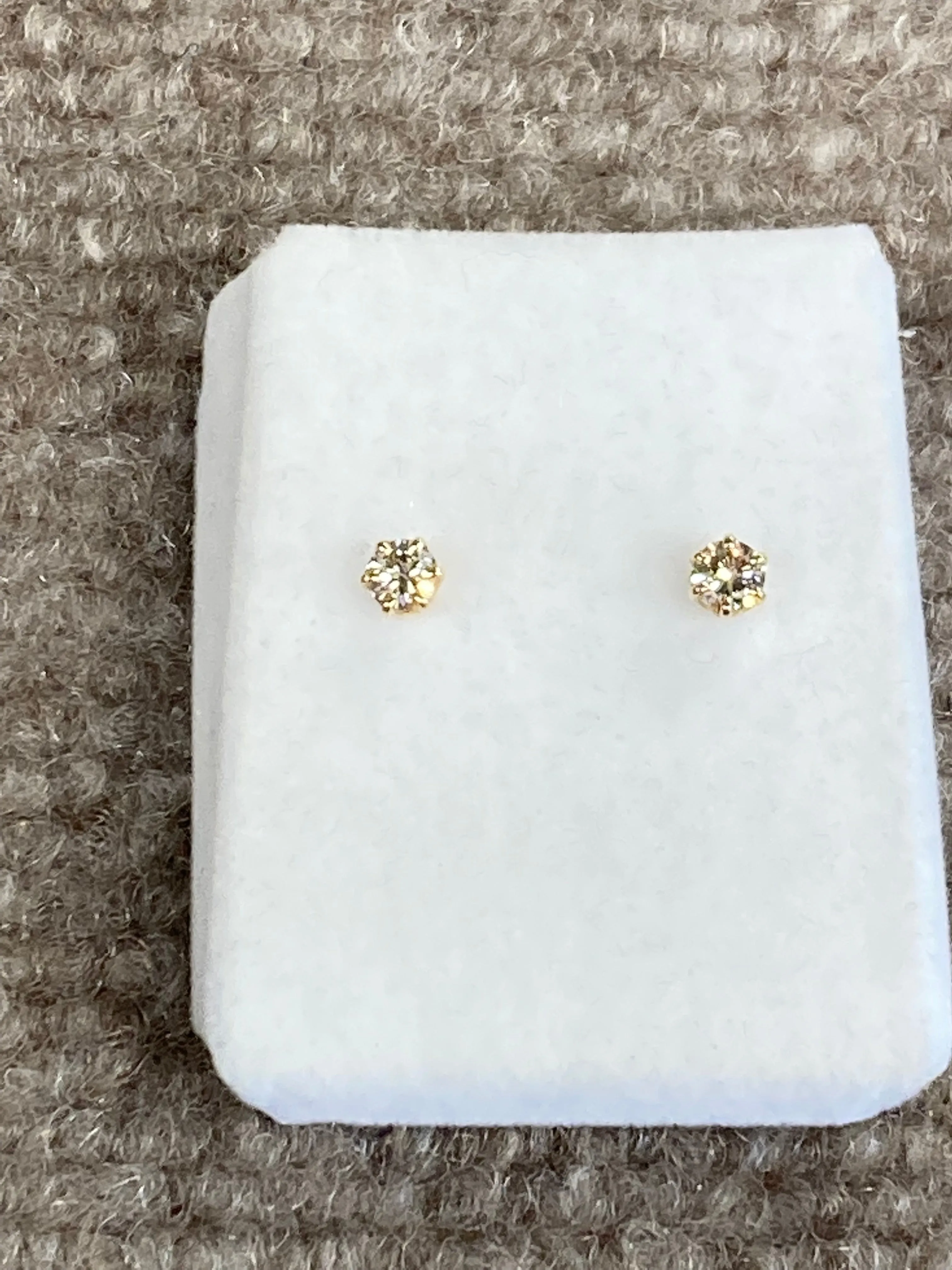 Half Carat Diamond Gold Earrings