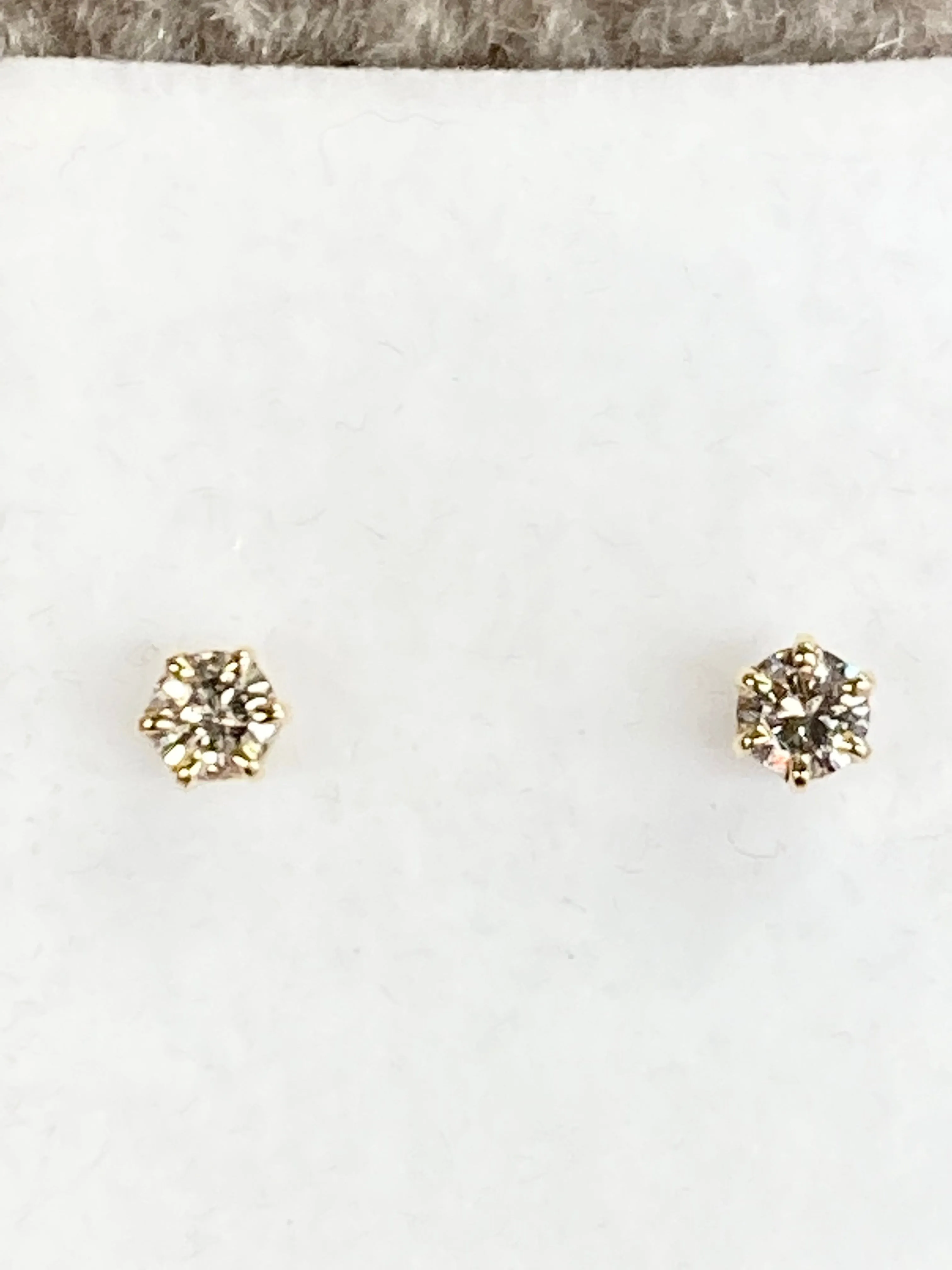 Half Carat Diamond Gold Earrings