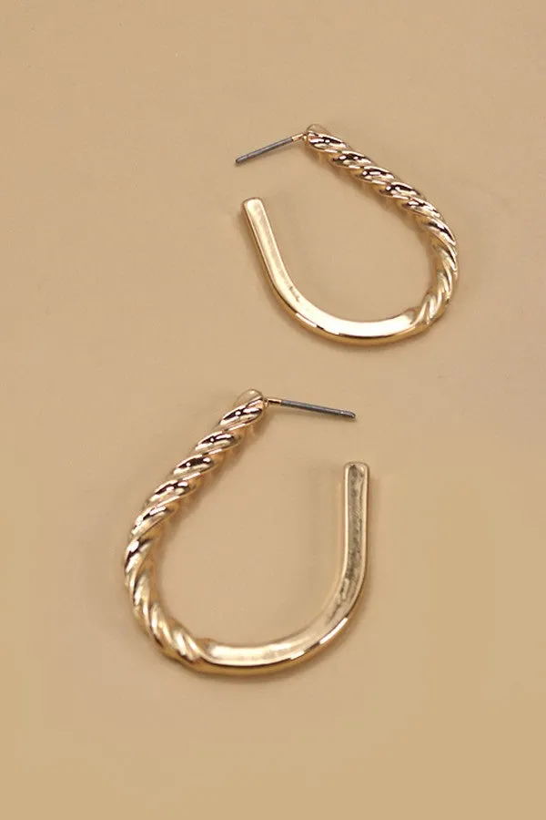 Half Twist Oval Hoop