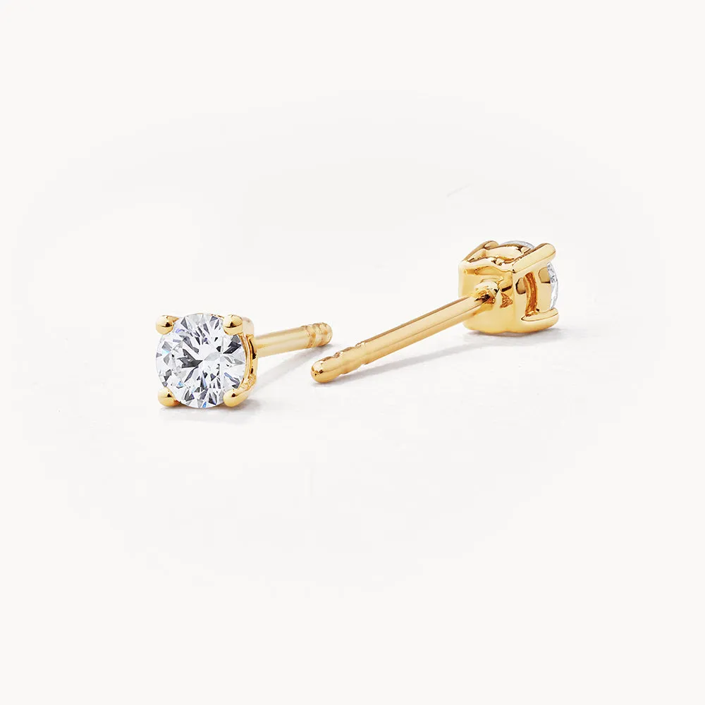 Laboratory-Grown Diamond Round Stud Earrings in 10k Gold