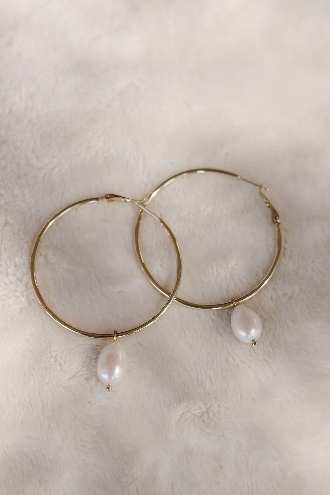 Pearl Hoops